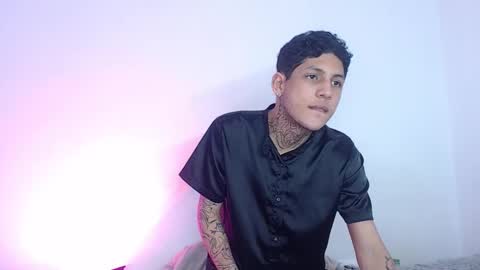  CAMILA Y SEBASTIAN online show from February 2026 03:25:02 AM