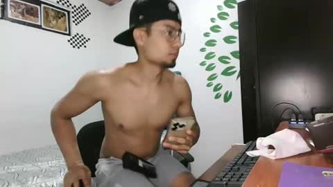 Snapshot of sebas_baby chatting on October 2025 06:19:02 PM SEBASTIAN online show from October 2025 06:19:02 PM