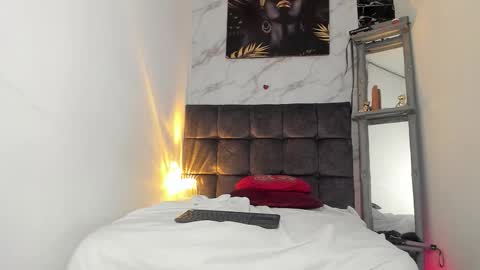 ely online show from October 2025 12:21:02 AM