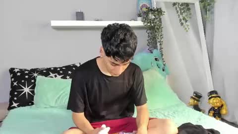 Snapshot of sebas_rosse chatting on June 2026 06:06:02 PM sebastian online show from June 2026 06:06:02 PM