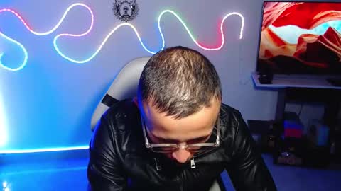 Sebastian online show from October 2025 11:39:01 PM