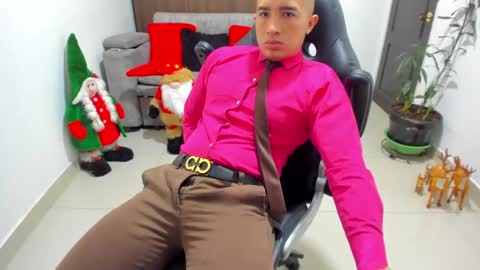 juan  sebastian online show from December 2024 12:13:02 PM