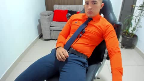 juan  sebastian online show from January 2025 12:16:01 PM
