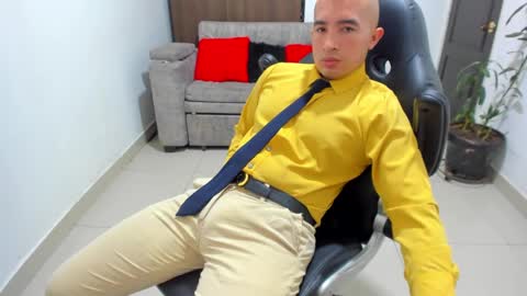 juan  sebastian online show from January 2025 06:18:01 PM