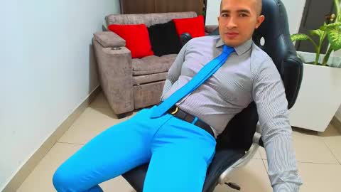 juan  sebastian online show from March 2025 06:23:02 PM