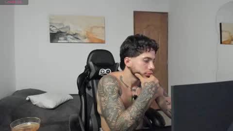 Lucian Sinclair online show from August 2026 01:04:02 AM