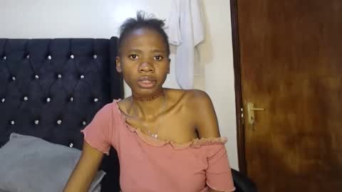 Snapshot of sebatrishaa chatting on September 2025 06:02:01 PM sebatrishaa online show from September 2025 06:02:01 PM