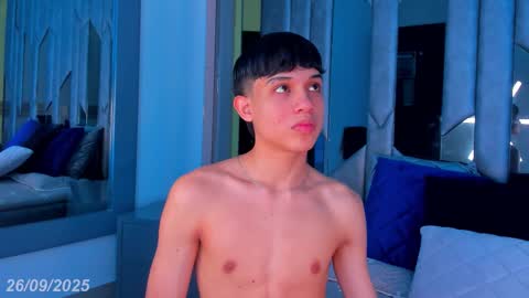 Sebastian online show from September 2025 07:51:02 PM