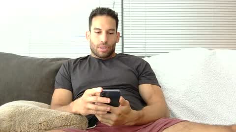Sebastian Royce online show from June 2026 05:00:01 PM