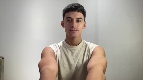Snapshot of sebybeba chatting on May 2026 01:42:02 PM sebybeba online show from May 2026 01:42:02 PM