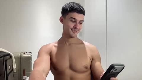 Snapshot of sebybeba chatting on May 2026 11:17:02 PM sebybeba online show from May 2026 11:17:02 PM