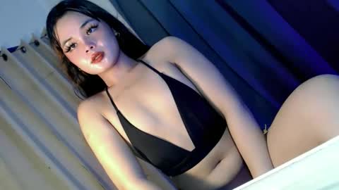 kwen online show from October 2025 07:27:01 AM