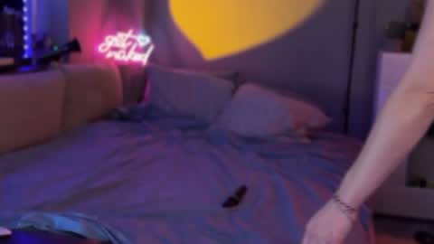 Secret Lovers online show from April 2026 11:31:01 PM