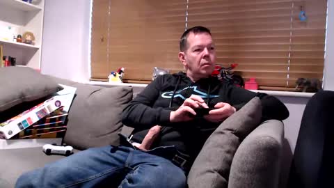 Snapshot of secretfun69uk chatting on January 2025 12:01:01 PM BJ online show from January 2025 12:01:01 PM