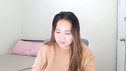 MILAN online show from February 2025 06:16:02 AM