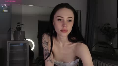 Sara online show from March 2025 09:20:01 PM