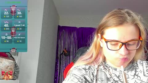seductive_she_wolf online show from December 2024 05:40:01 PM