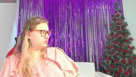 seductive_she_wolf online show from December 2024 06:30:02 AM