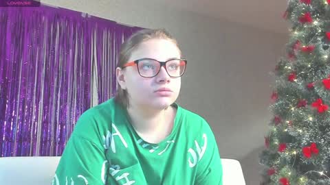 seductive_she_wolf online show from December 2024 09:17:02 AM