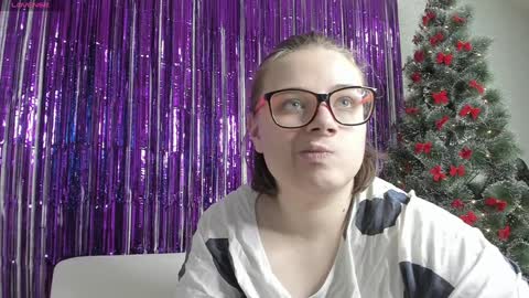 seductive_she_wolf online show from January 2025 03:15:02 PM