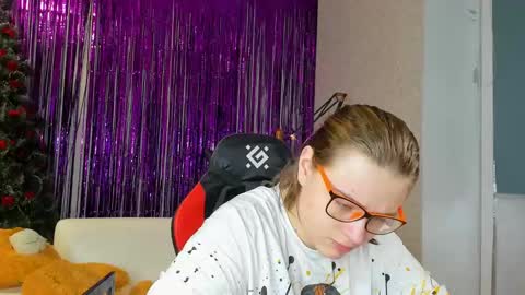 seductive_she_wolf online show from January 2025 06:57:02 PM