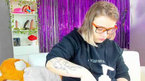 seductive_she_wolf online show from February 2025 08:27:02 AM