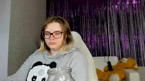 seductive_she_wolf online show from March 2025 05:11:02 PM
