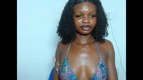 seductive_sugar247 online show from April 2026 03:38:01 PM