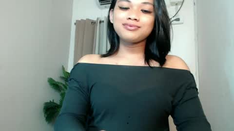 Snapshot of seductivedeluxe69 chatting on July 2026 05:08:01 PM Deluxe online show from July 2026 05:08:01 PM