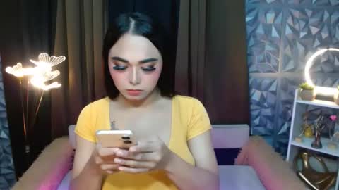 Lala online show from September 2025 10:02:01 PM
