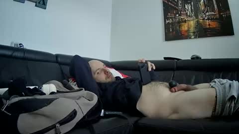 Sebastian online show from February 2025 01:20:01 PM