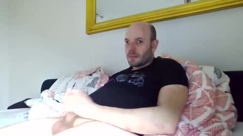 Sebastian online show from April 2026 10:01:01 PM