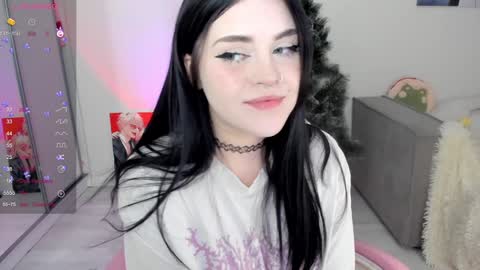 Selena  online show from December 2024 05:14:02 AM