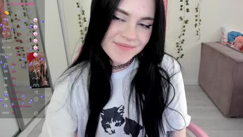 Selena  online show from February 2025 07:50:02 AM