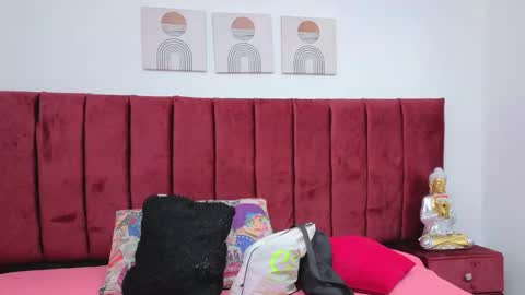 Selena online show from October 2025 11:29:02 AM