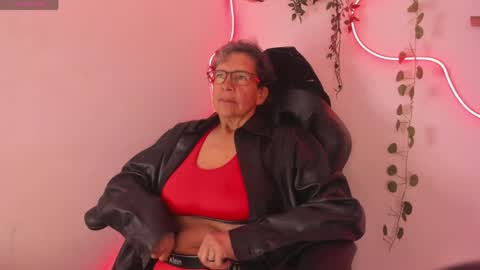 Selena online show from April 2026 11:13:02 AM