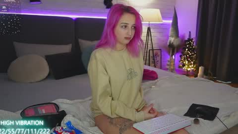 Selena Lily online show from January 2025 07:38:01 AM