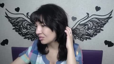 SelenaFly online show from September 2025 11:10:01 AM