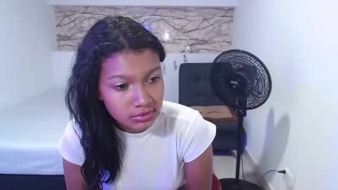 Snapshot of selenafox6 chatting on December 2024 07:52:02 AM selenafox6 online show from December 2024 07:52:02 AM