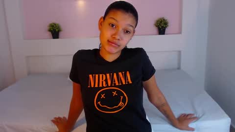 Snapshot of selenafox6 chatting on February 2025 07:10:01 AM selenafox6 online show from February 2025 07:10:01 AM
