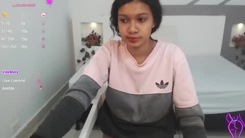 Snapshot of selenafox6 chatting on February 2025 10:15:02 AM selenafox6 online show from February 2025 10:15:02 AM
