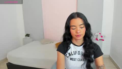 selenafox7 online show from December 2024 07:43:02 PM
