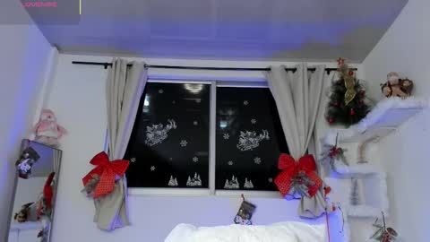 selenafox online show from November 2025 01:59:02 AM