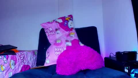 selene_18_ online show from September 2025 01:54:01 AM