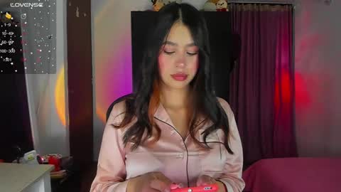 Snapshot of selene_e chatting on March 2025 11:58:02 PM Karol. online show from March 2025 11:58:02 PM