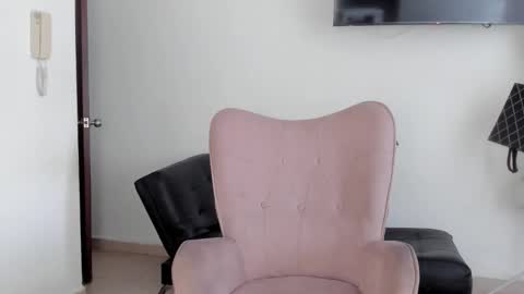 Alejandra  online show from February 2026 03:49:02 PM