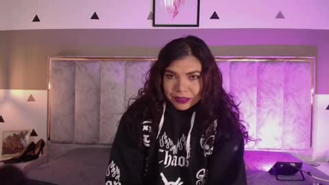 Snapshot of seleneblaze chatting on October 2025 11:55:01 AM Selene online show from October 2025 11:55:01 AM