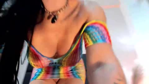 Selene Lujan online show from December 2025 11:58:02 AM