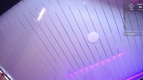 Selene online show from April 2026 06:10:01 PM