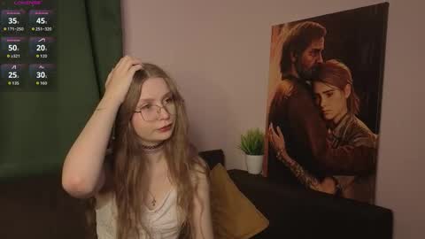 Snapshot of seleneroshia chatting on September 2025 07:04:02 PM Ashley online show from September 2025 07:04:02 PM